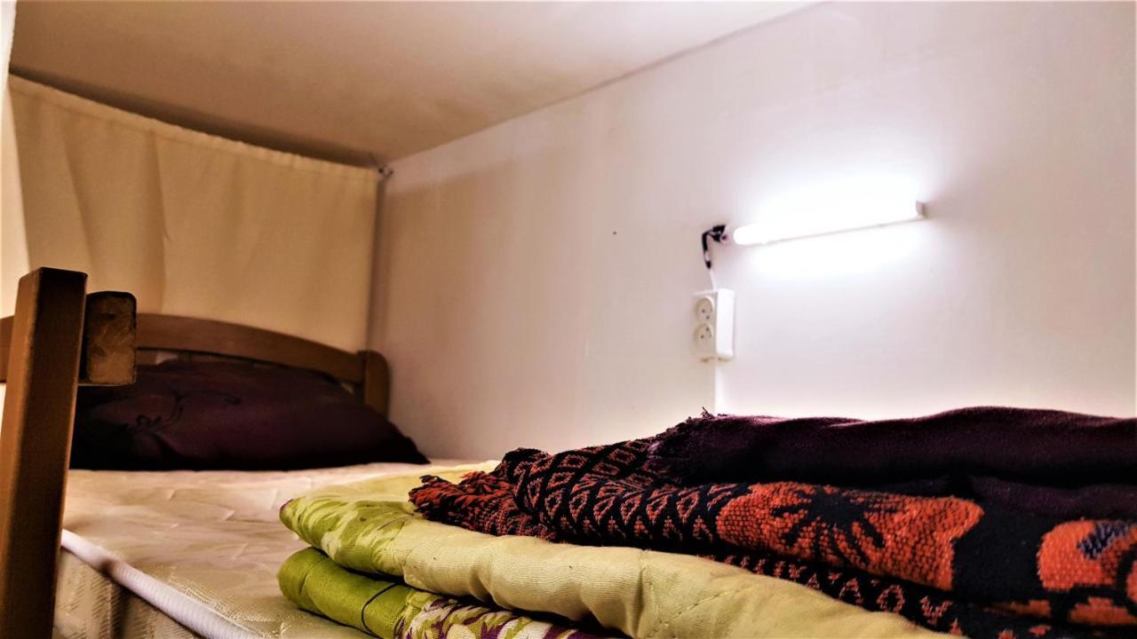 Backpackers Hostel Tbilisi Buitenkant foto