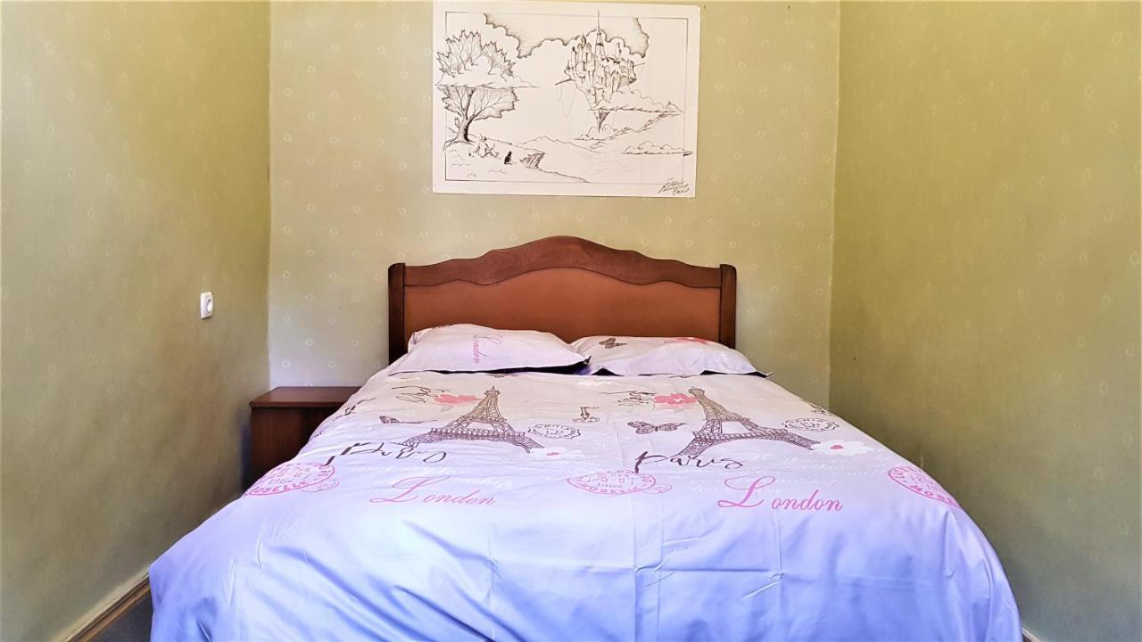 Backpackers Hostel Tbilisi Buitenkant foto