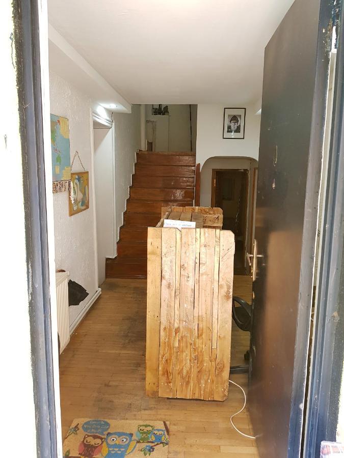 Backpackers Hostel Tbilisi Buitenkant foto
