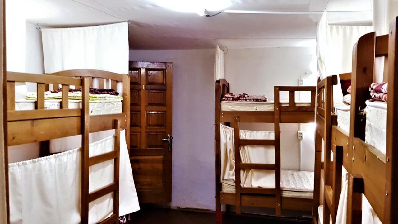 Backpackers Hostel Tbilisi Buitenkant foto