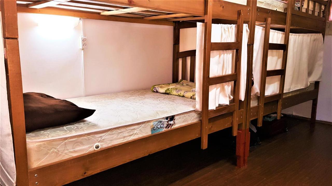 Backpackers Hostel Tbilisi Buitenkant foto