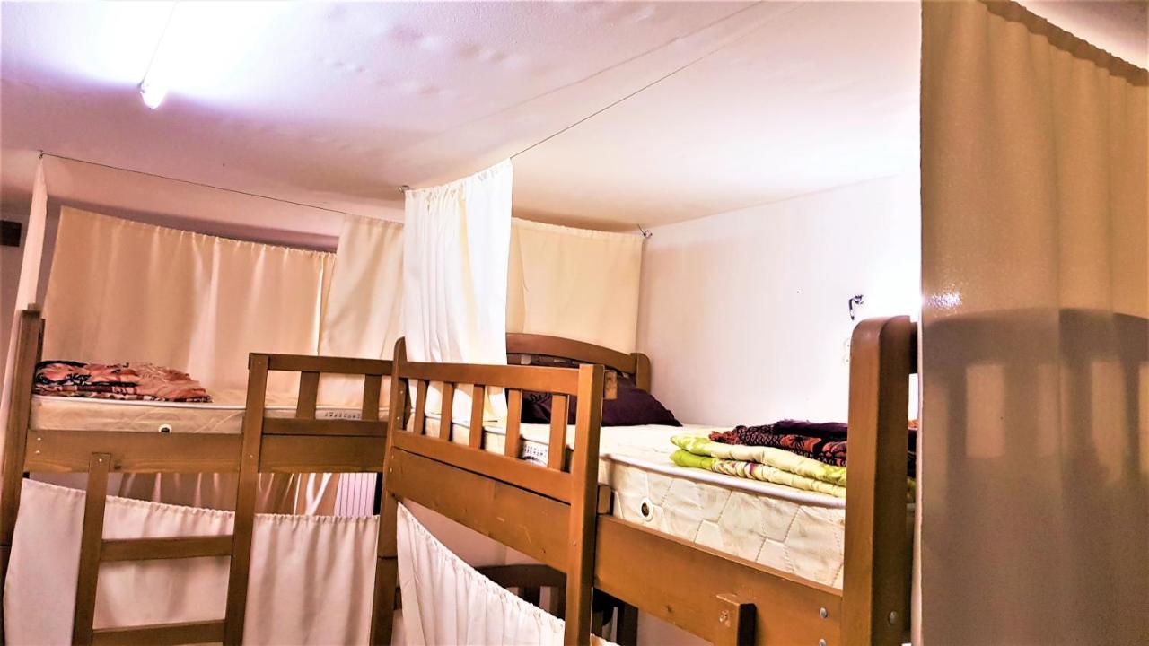 Backpackers Hostel Tbilisi Buitenkant foto